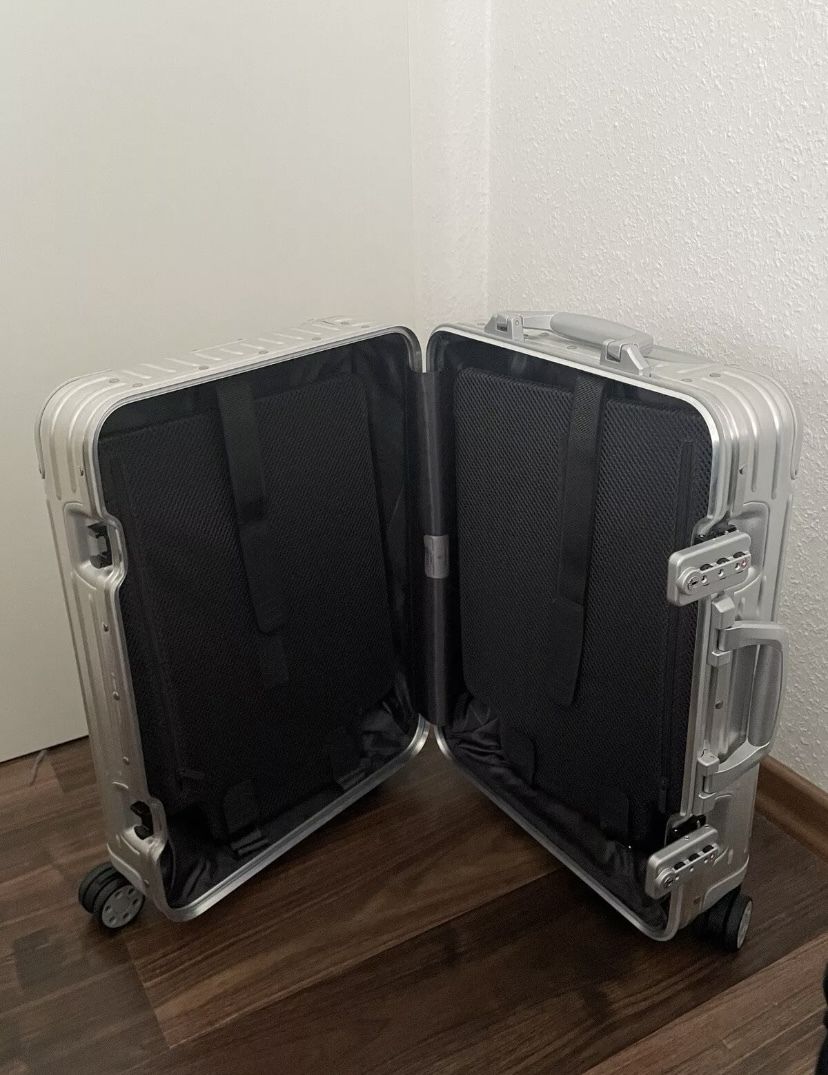 RIMOWA】Original Cabin S シルバー 4輪 (RIMOWA/スーツケース