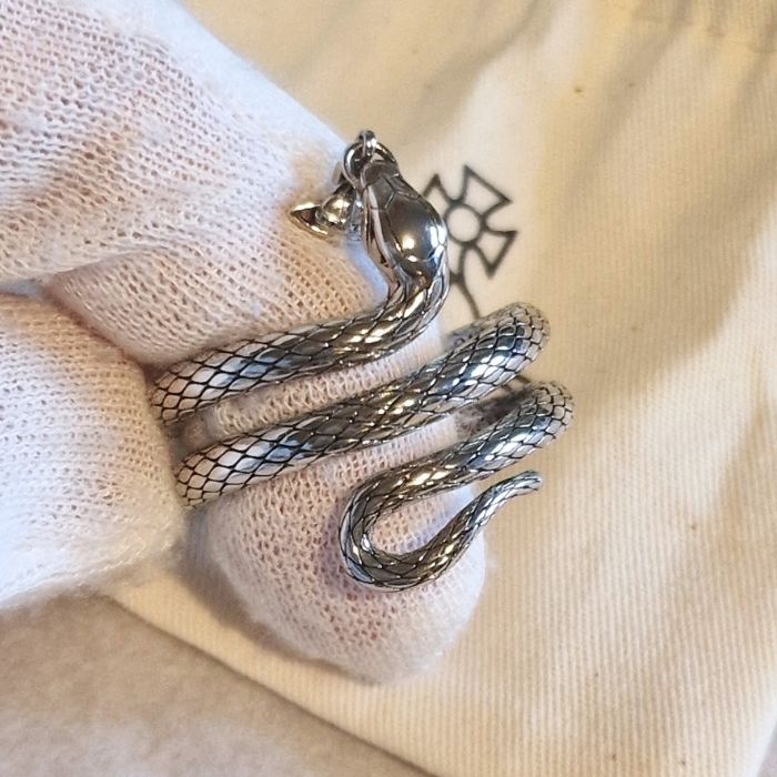 Vivienne Westwood 2025蛇年限定 アルバンリング (Vivienne Westwood