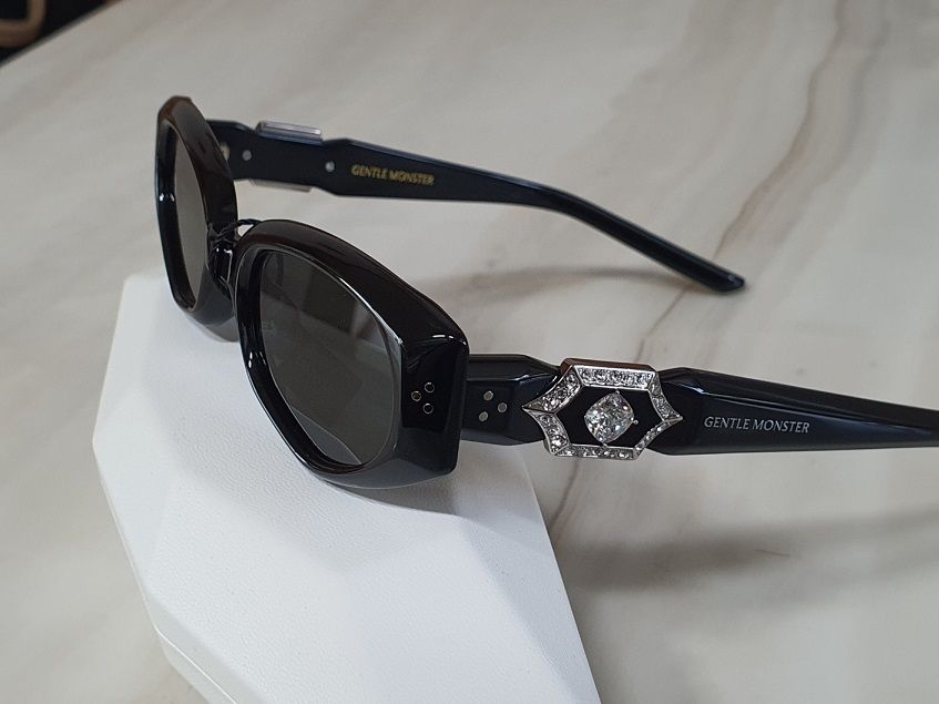 □□Gentle Monster□□Ruvy Van 01 正規品♪ (Gentle Monster