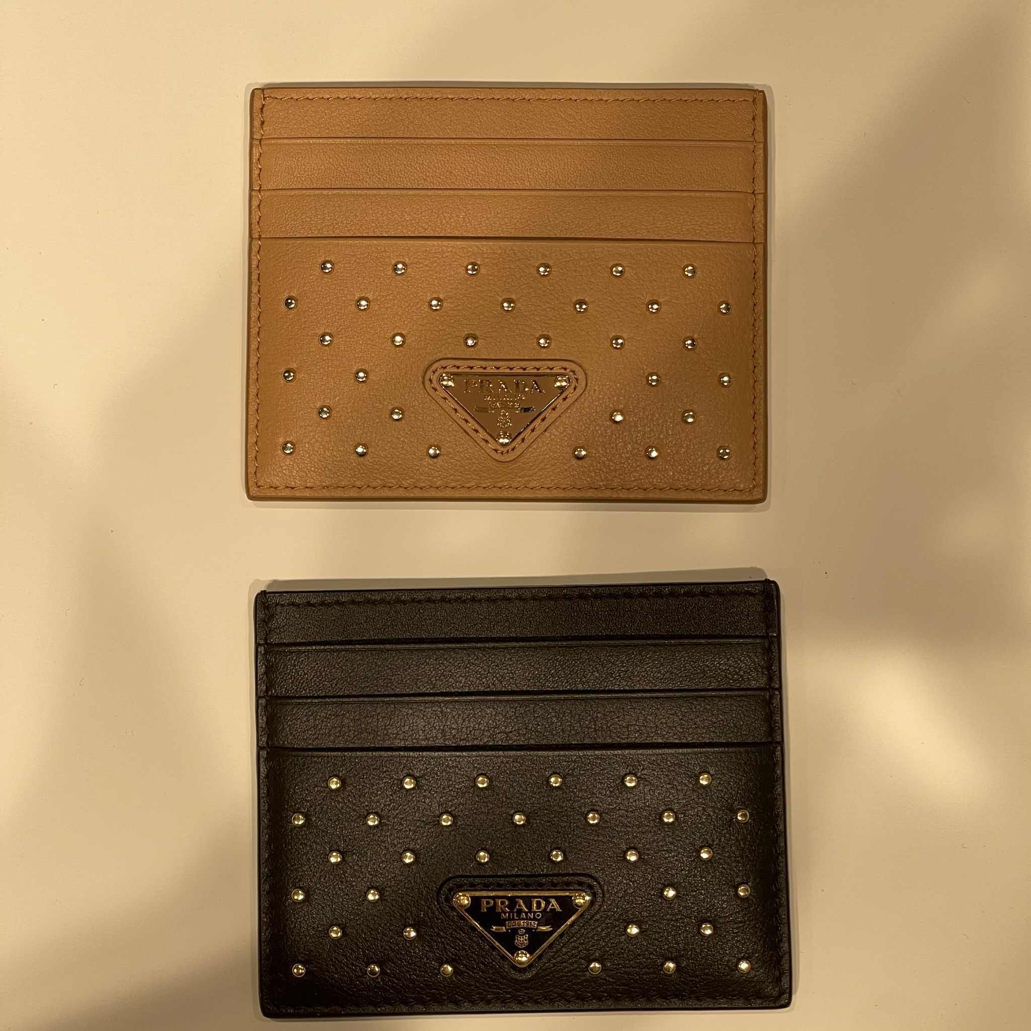 ☆PRADA / プラダ ☆ スタッズドレザー カードケース 1MC025 (PRADA