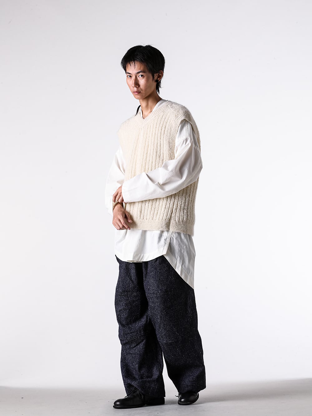 O project×JAN-JAN VAN ESSCHE 25-26AW ブランドMIXレイヤードスタイル