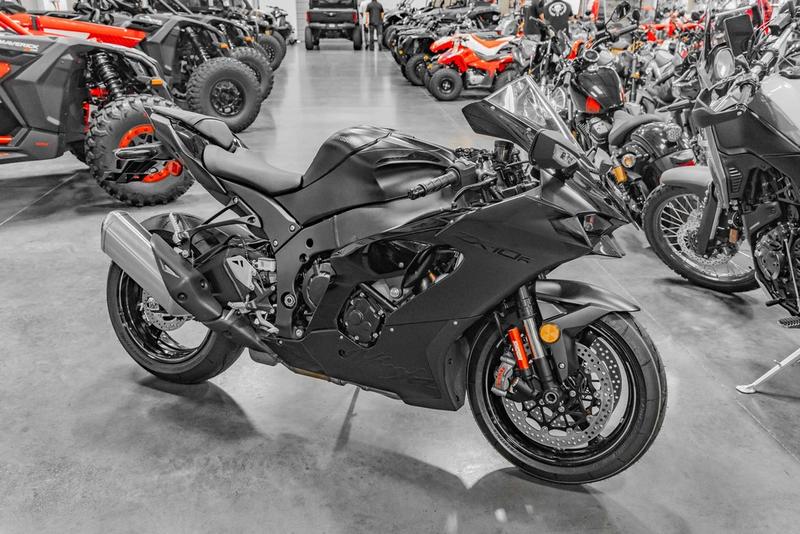 2025 Kawasaki Ninja® ZX™-10R ABS | Nash Powersports