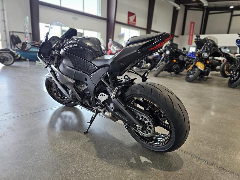2023 Kawasaki Ninja® ZX™-10R KRT Edition | Malone Powersports Heber