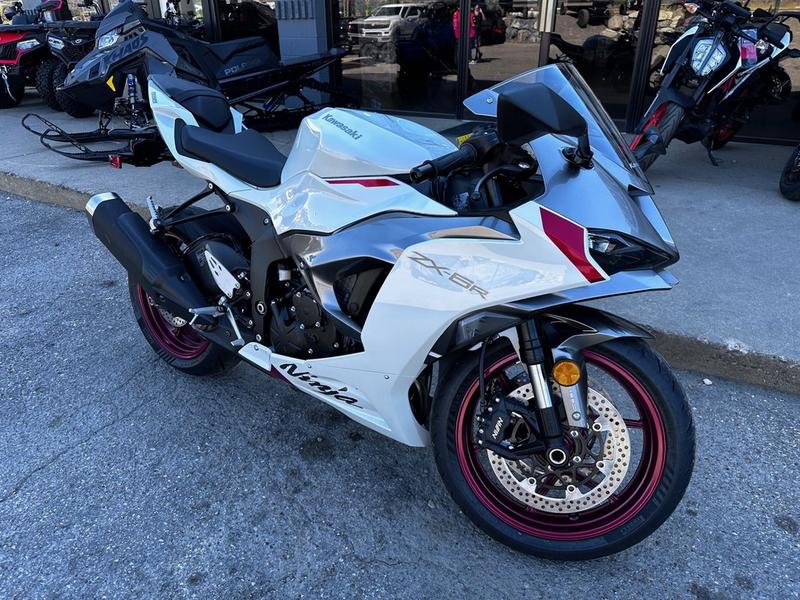 2025 Kawasaki Ninja® ZX™-6R ABS | Young Powersports Idaho
