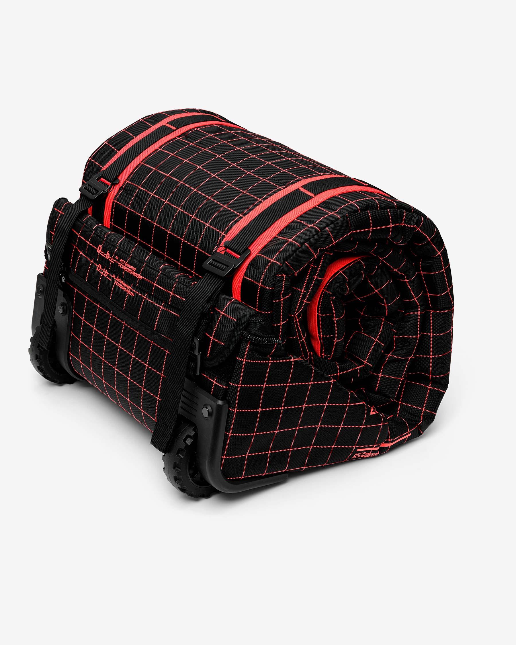 DB Snow Roller Pro 127L Ski and Snowboard Bag | Deporvillage