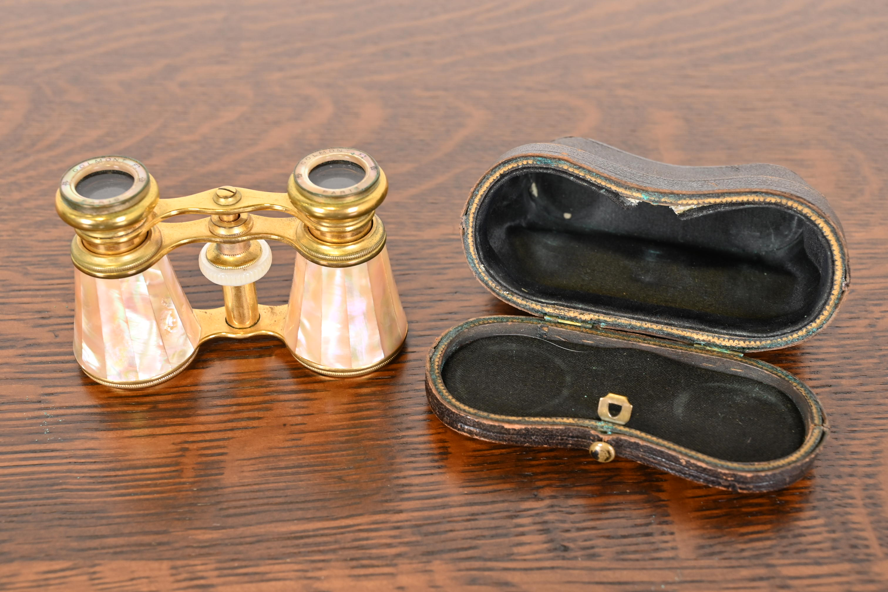 Colmont Ft Paris Mother of Pearl French Opera Glasses With Velvet