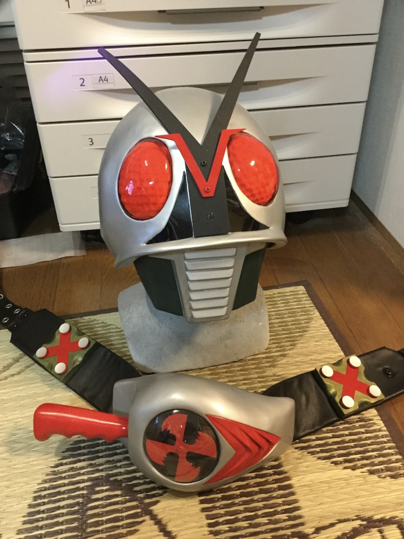 ガワコス自作】1/1 仮面ライダーを作る Xライダースーツ編【制作記