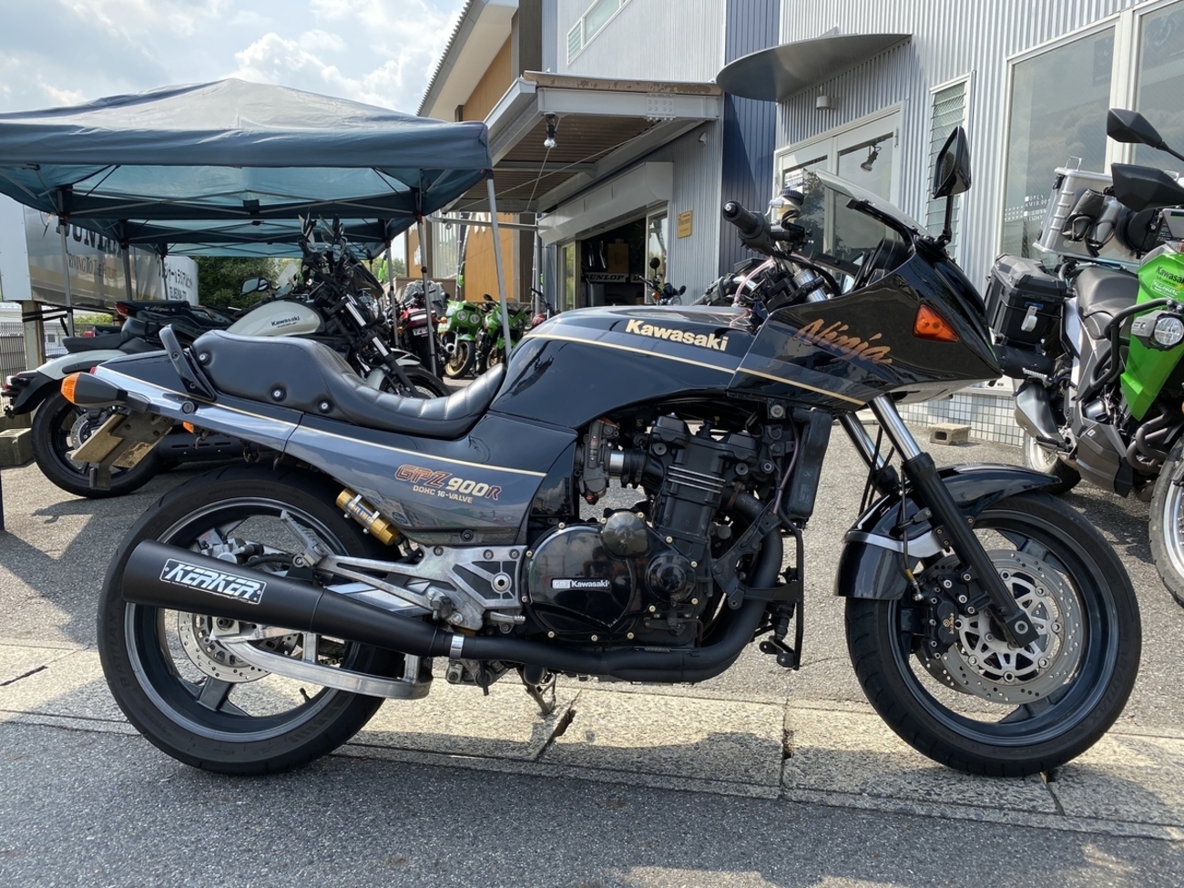 初カウルレス (GPZ900R ) 修理① - kawasaki家の帰国子女三姉妹の
