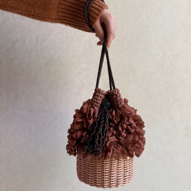 1点在庫あり】「ブラウン」籐とかぎ針編みのバッグMeggBag poche /かご