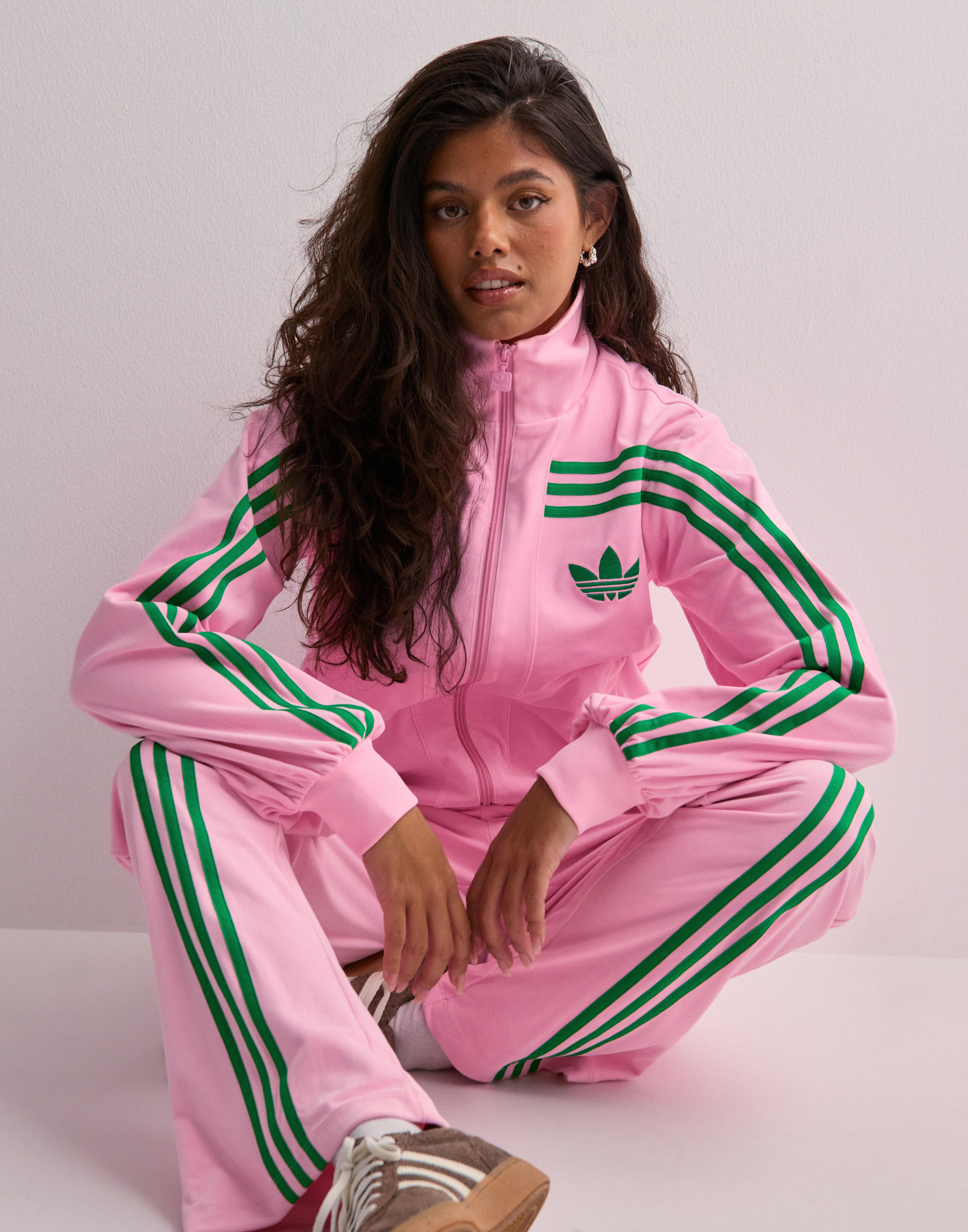 Buy Adidas Originals VELOUR BB TT - Pink | Nelly.com