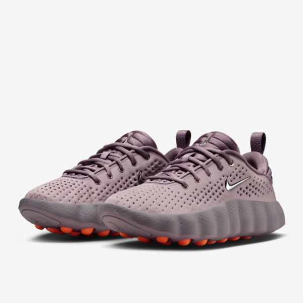 Nike Mind 002 