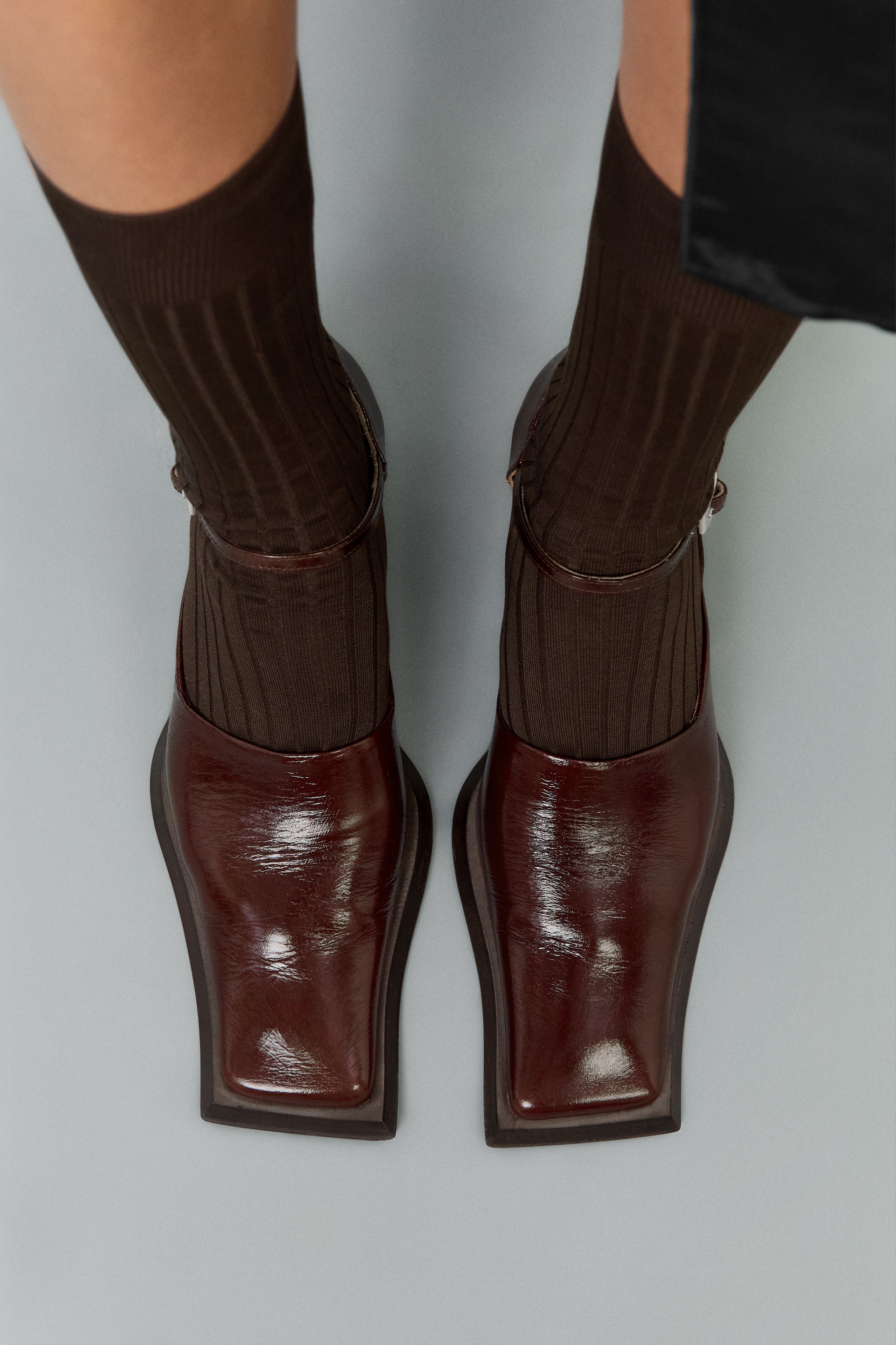 Vern Courts - Brown Patent leather | Miista