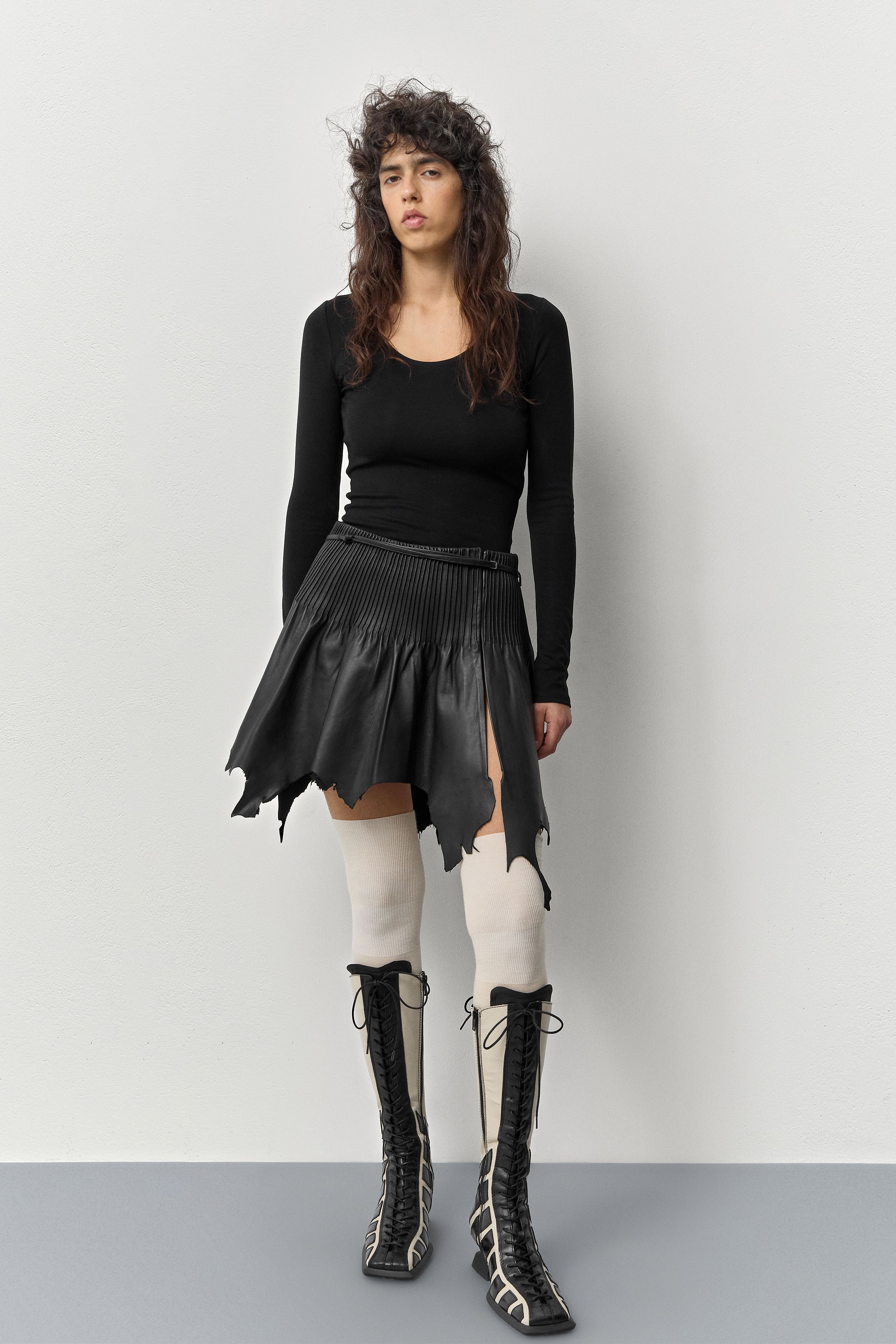 Kalika Skirt - Black Nappa Leather | Miista