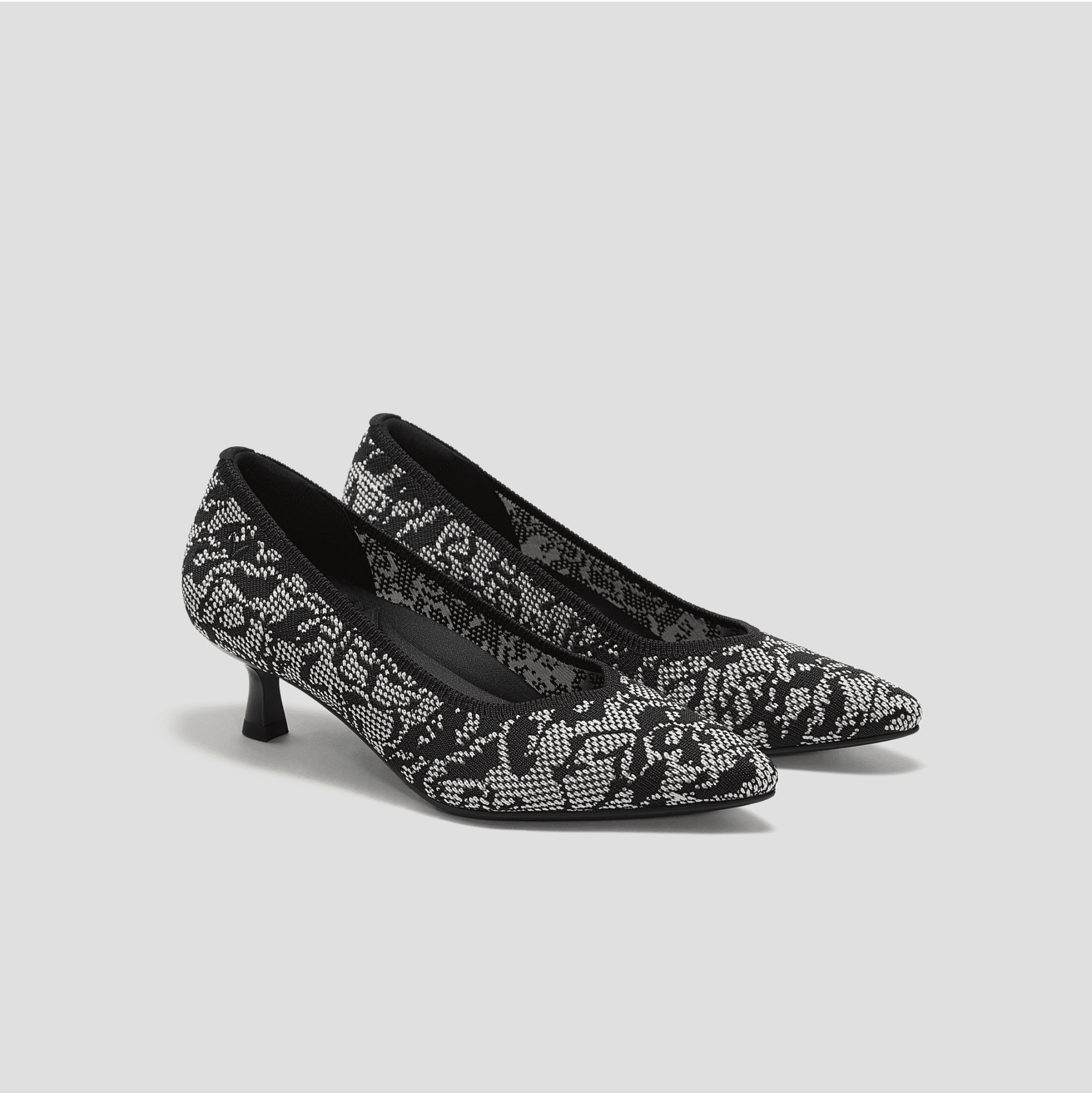 ヴェディングシューズーコレクション – VIVAIA JAPAN