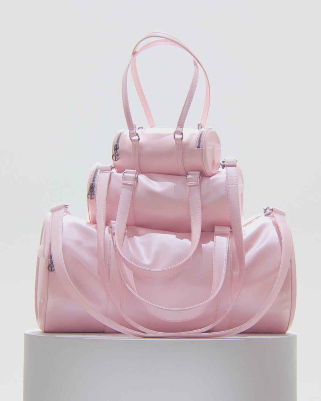 Medium Telfar Duffle - Ballerina