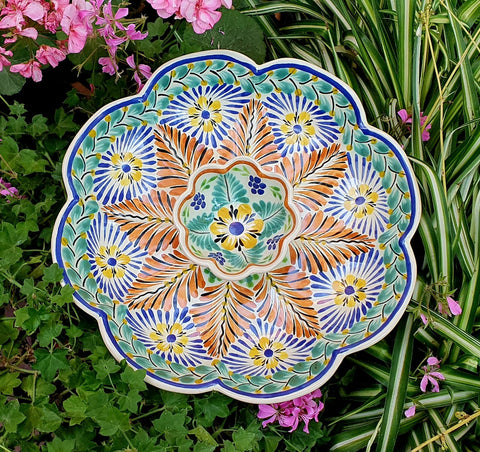 Decorative Flower Tortilla Chip Snack Bowl / Nachos Platter