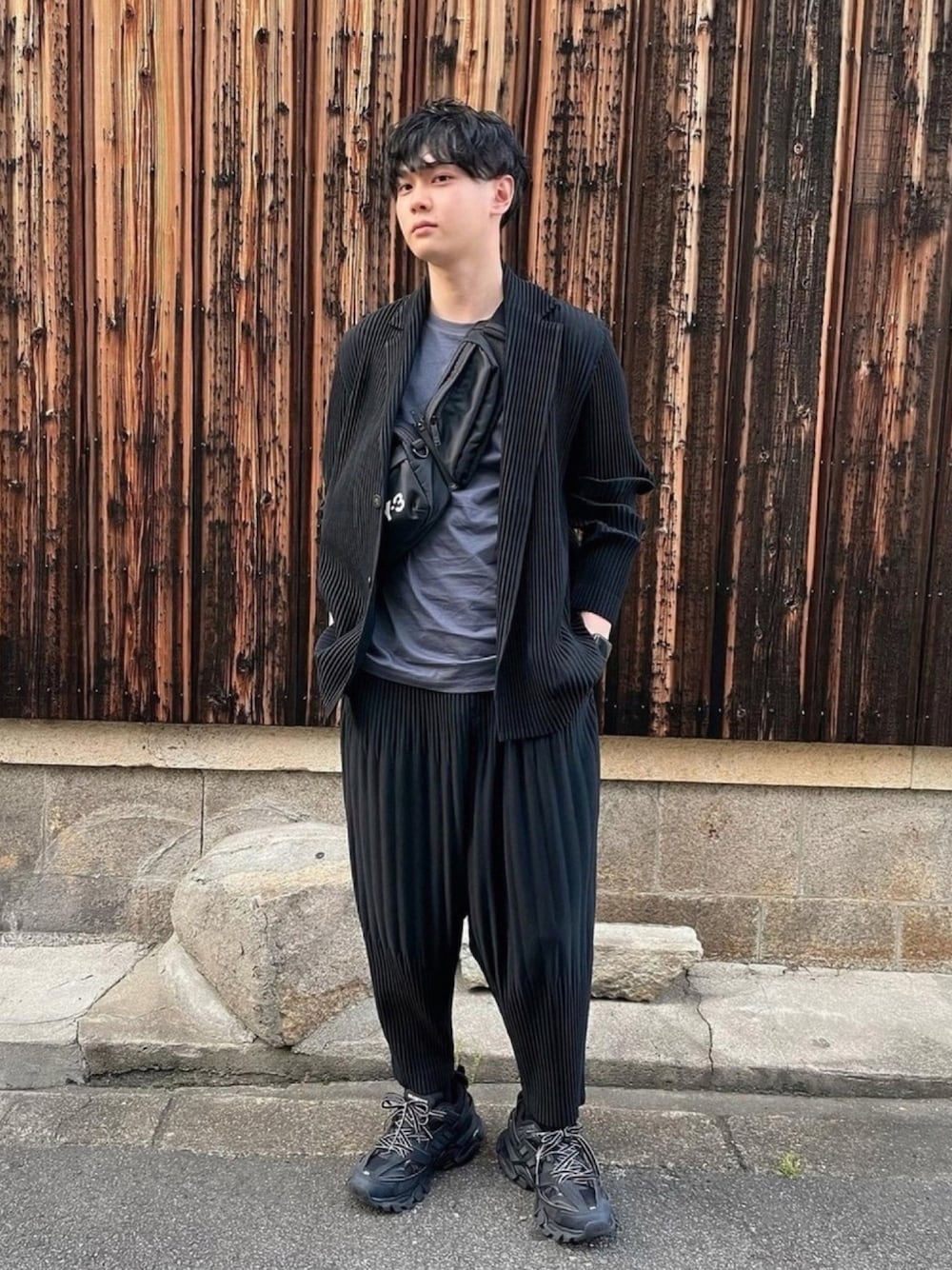 Choji｜HOMME PLISSE ISSEY MIYAKEのテーラードジャケットを使った