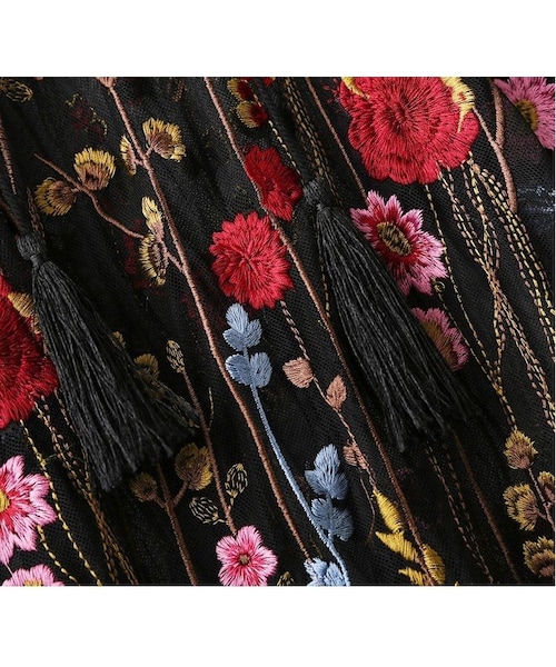 ZARA（ザラ）の「花柄 刺繍シャツ コーデ ロングドレス ワンピース 黒
