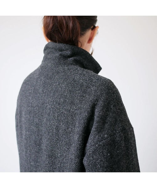UNIVERSAL TISSU（ユニヴァーサルティシュ）の「UNIVERSAL TISSU