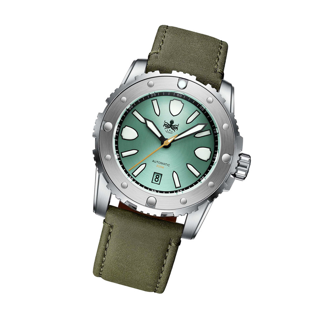 Phoibos Great Wall Limited Edition Automatic Dive Watch with Green