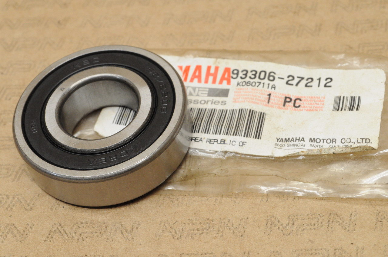 NOS Yamaha YZ125 YZ250 WR250 WR500 Rear Wheel Bearing 93306-27212