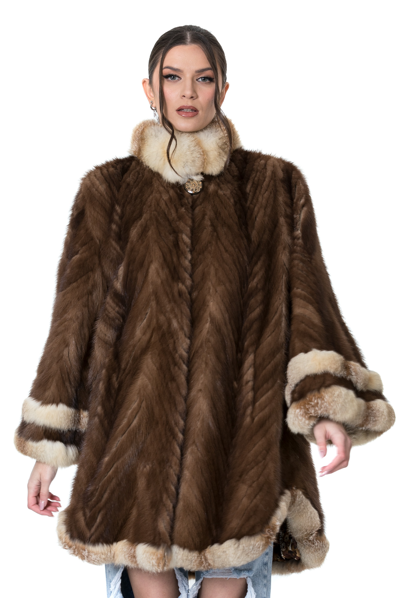 Brown mink fur coat with fox trim | SKANDINAVIK FUR