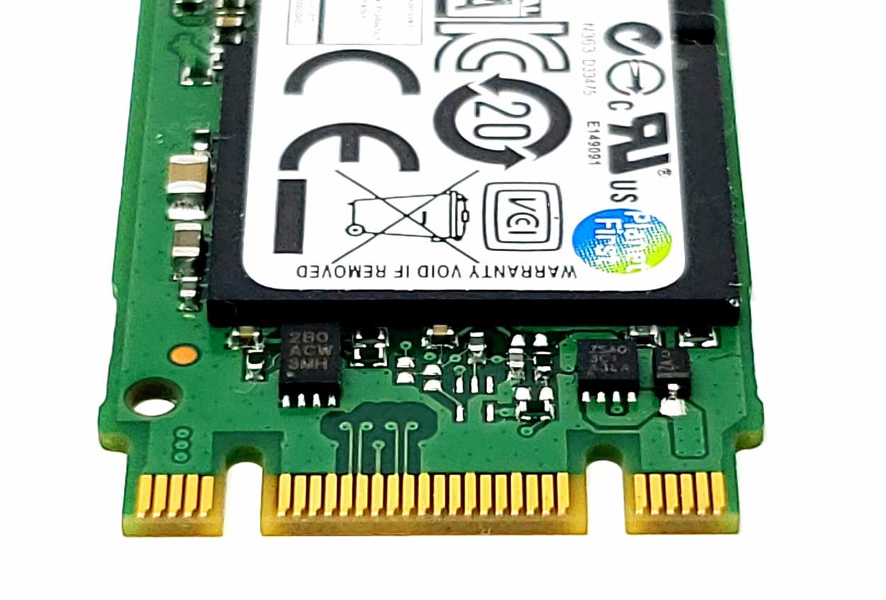 Samsung MZNLN256HAJQ-000H1 - 256GB M.2 2280 SATA III NGFF Solid