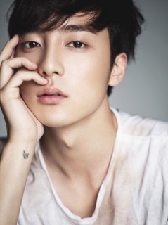 ロイ・キム、自身初のベスト・アルバム『ROY KIM BEST』日本限定