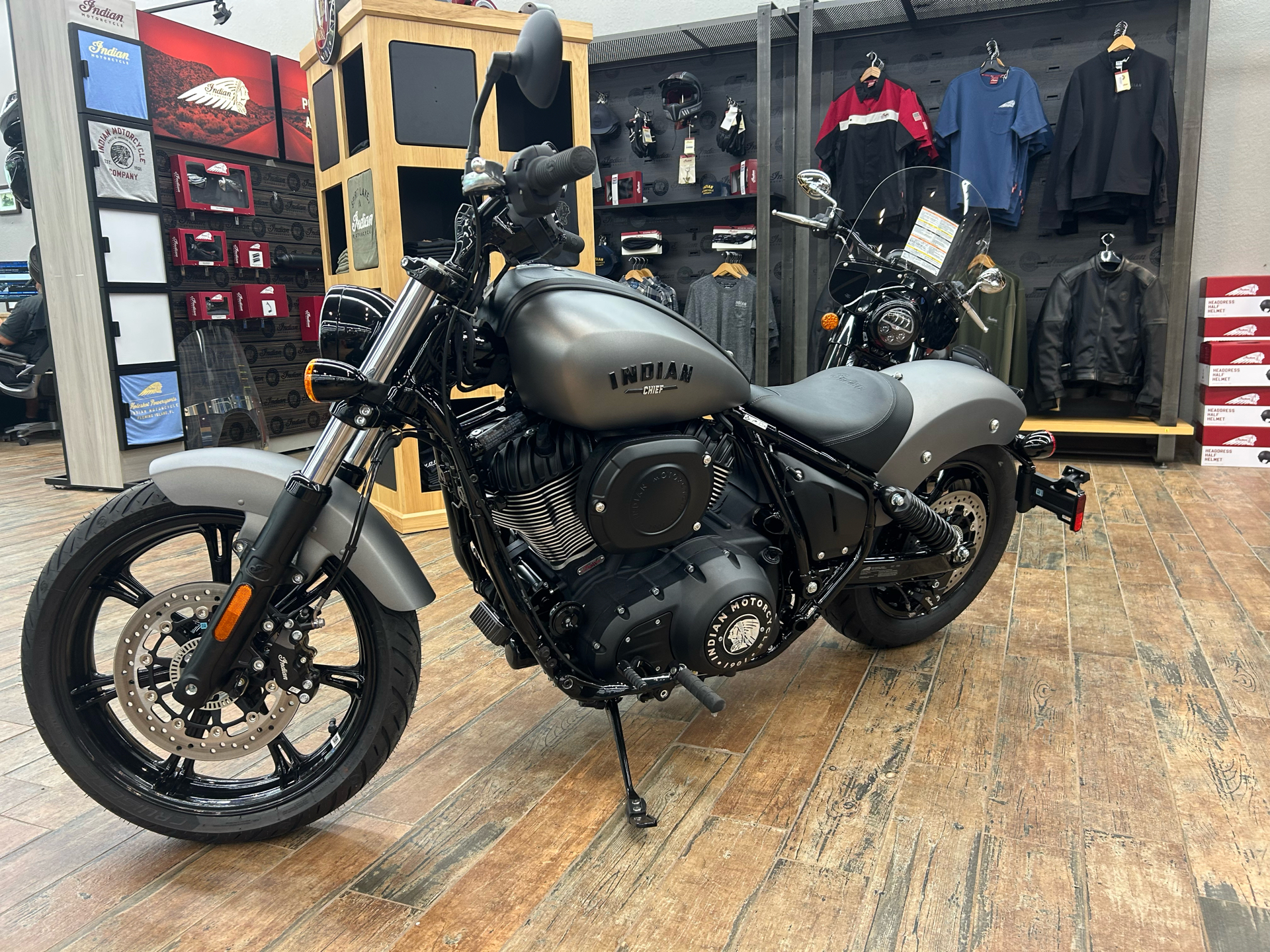 New 2025 Indian Motorcycle Chief | Motorcycles in Fleming Island