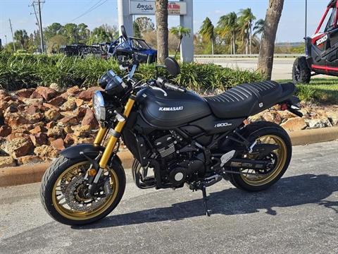 New 2025 Kawasaki Z900RS SE ABS Metallic Graphite Gray / Ebony