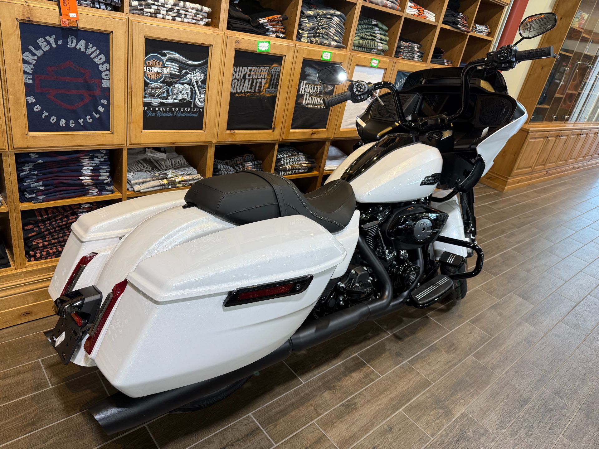 New 2025 Harley-Davidson Road Glide® White Onyx Pearl (Black