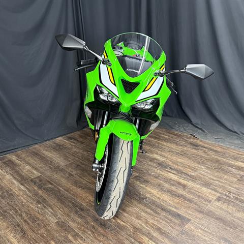 New 2025 Kawasaki Ninja ZX-6R KRT Edition, De Pere WI | Specs
