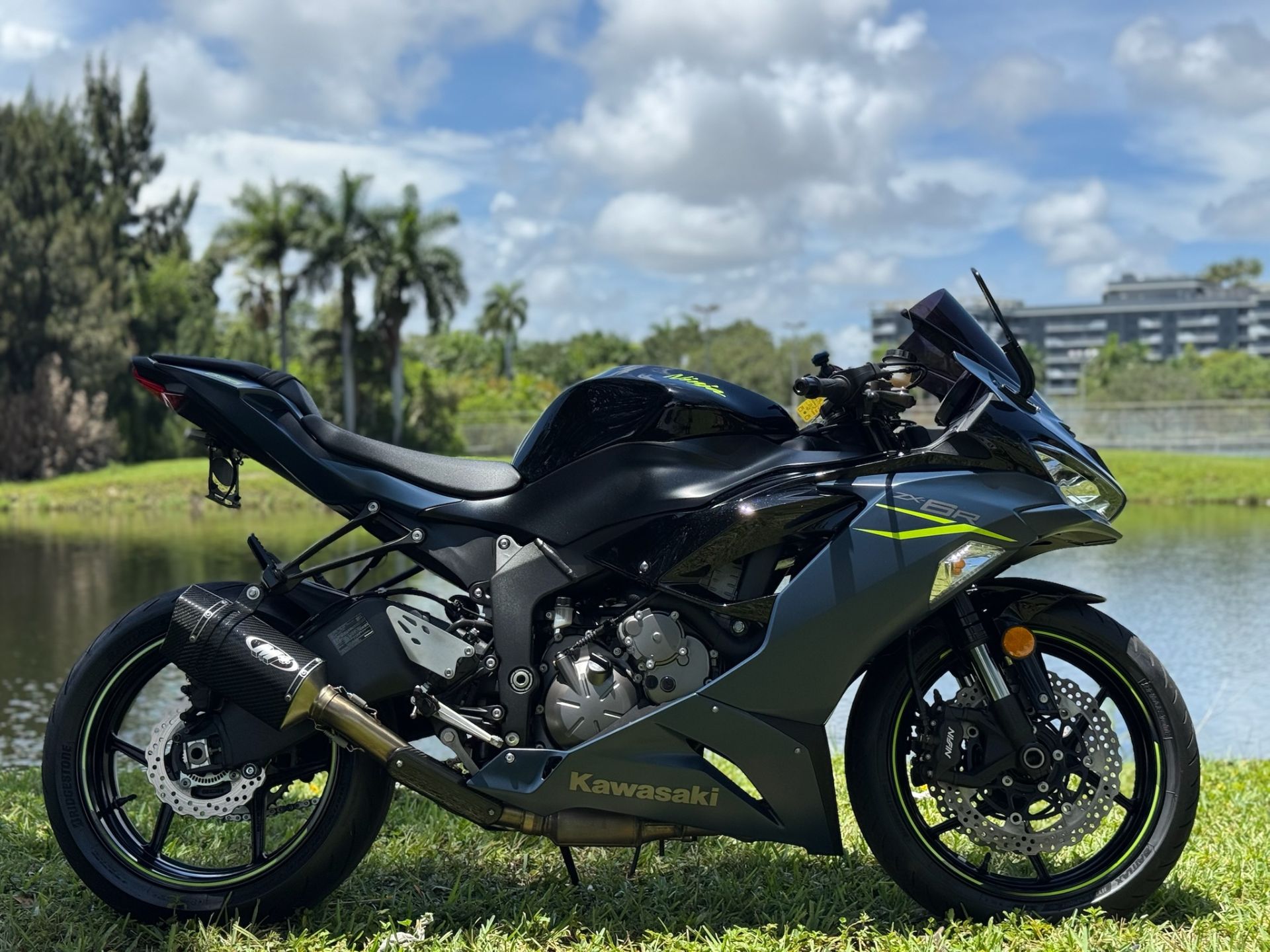 Used 2023 Kawasaki Ninja ZX-6R Metallic Matte Twilight Blue