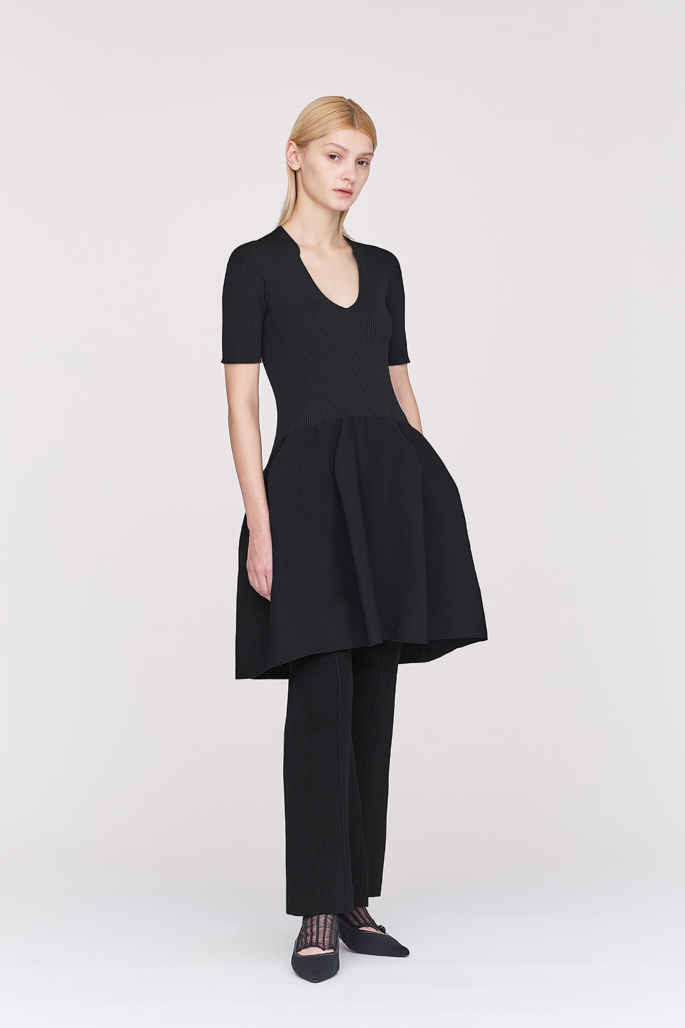 POTTERY STAND-UP COLLAR SHORT SLEEVE MINI DRESS