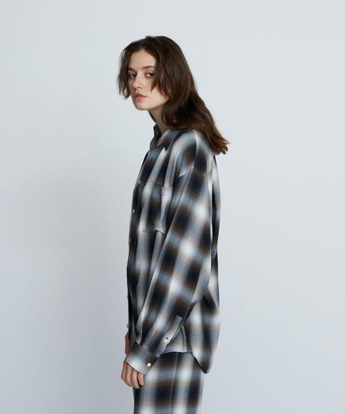 PHEENY（フィーニー）の「【別注】＜PHEENY＞∴オンブレチェックシャツ