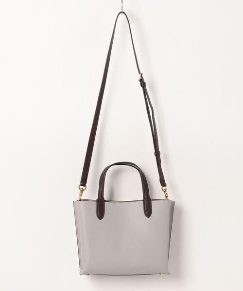 COACH（コーチ）の「ウィロウ トート 24 カラーブロック ウィズ