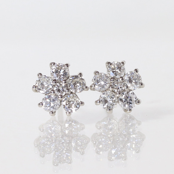 プラチナ900 フラワー ダイヤモンドピアス 0.36ct Pt900 花 flower 華
