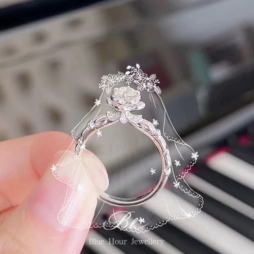 花咲く モアッサナイト フラワー キラキラ 0.4ct ゴージャス