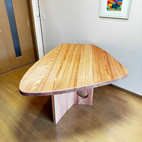 八溝杉175x135cm 厚材変形型テーブル(M21type) ダイニングテーブル