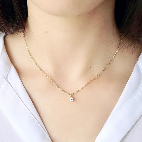 水濡れOK 錆びない キュービックジルコニアのネックレス（ゴールド