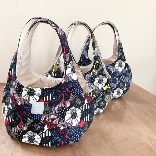 ころりんバッグ Mサイズ ショルダー トートバッグ kororin bag 軽い
