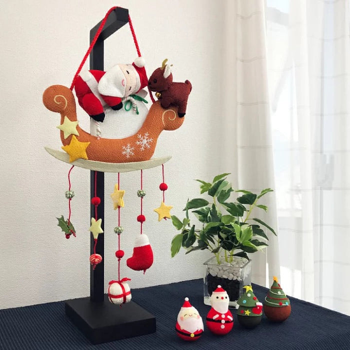 下げ飾り -クリスマス サンタとソリ- — ちりめん細工館 公式オンライン