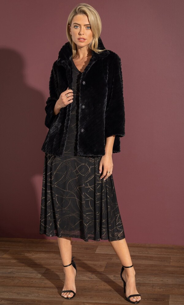 Faux Fur Jacket in Black | Klass