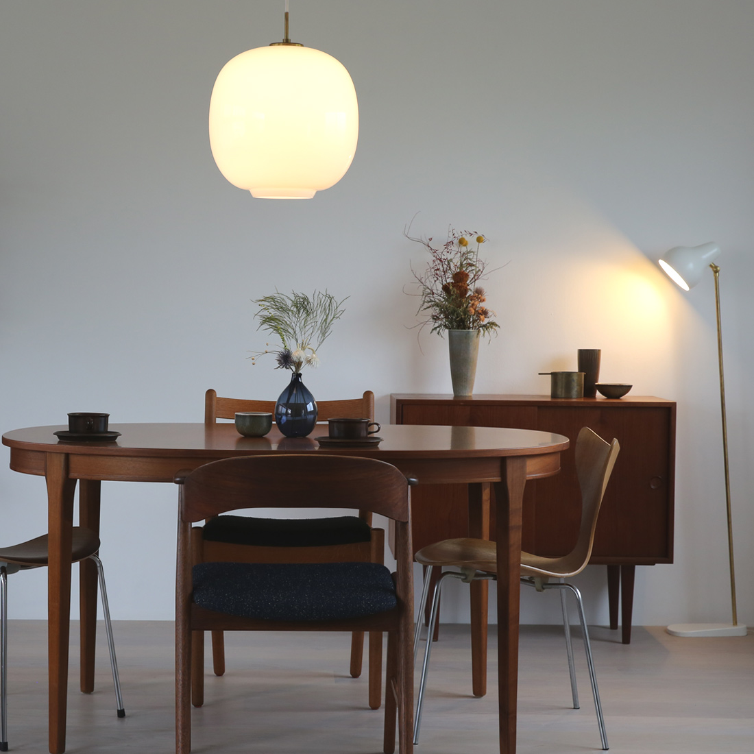 Louis Poulsen（ルイスポールセン） / VL 45 Radiohus pendant（ラジオ