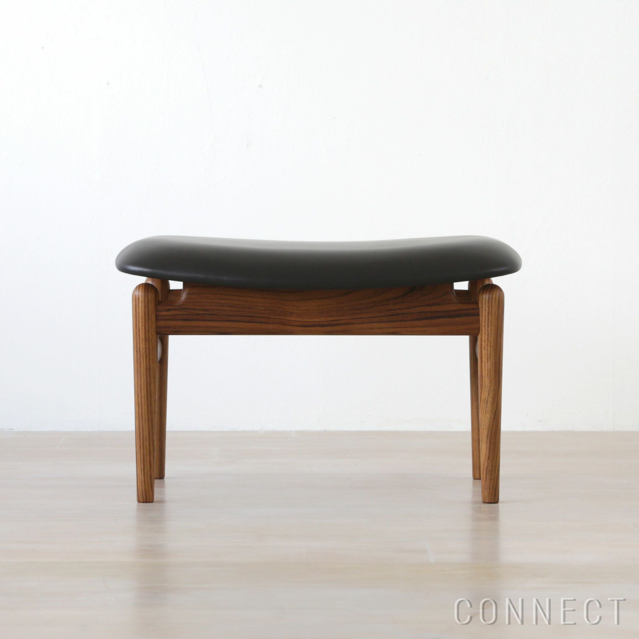 CHIEFTAIN FOOTSTOOL（フットスツール）HOUSE OF FINN JUHL（ハウス