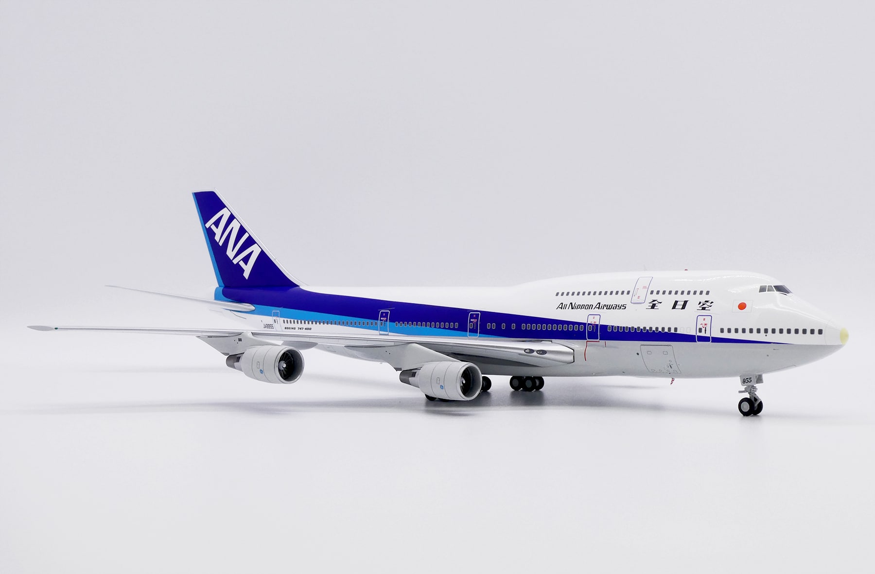 JC Wings 1:200 ANA All Nippon Airways Boeing B747-400D JA8955