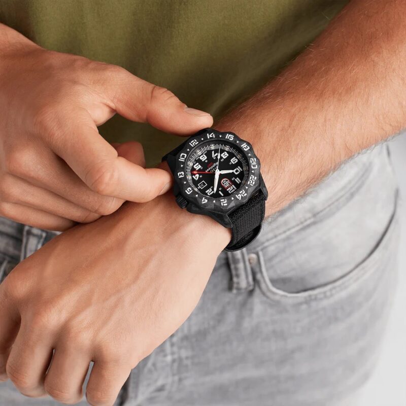 Luminox F-117 Nighthawk Pilot GMT 6441 - Corvus