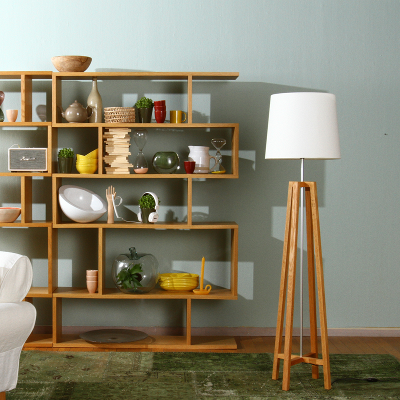 CROSS FLOOR LIGHT STAND NATURAL SHADE WHITE｜5%point | THE CONRAN