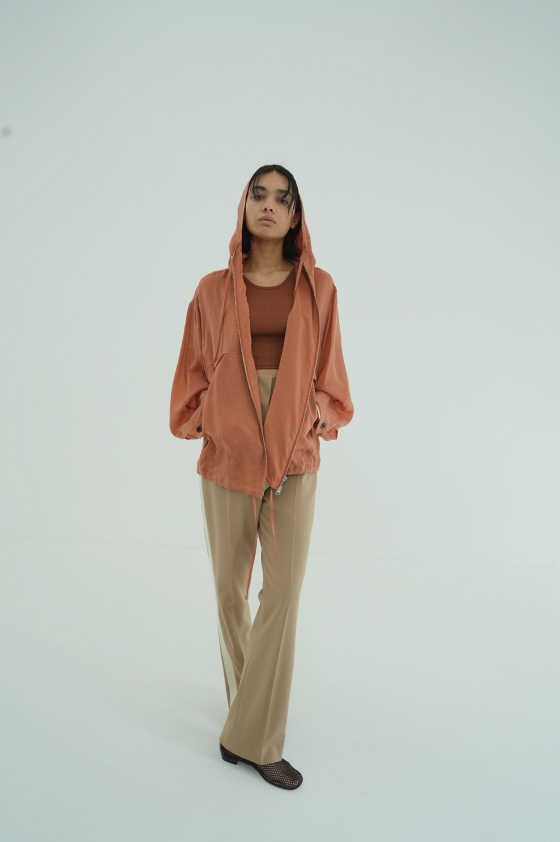 5月20日(火)発売アイテムのご紹介。涼感シアー×UVカットのジップ
