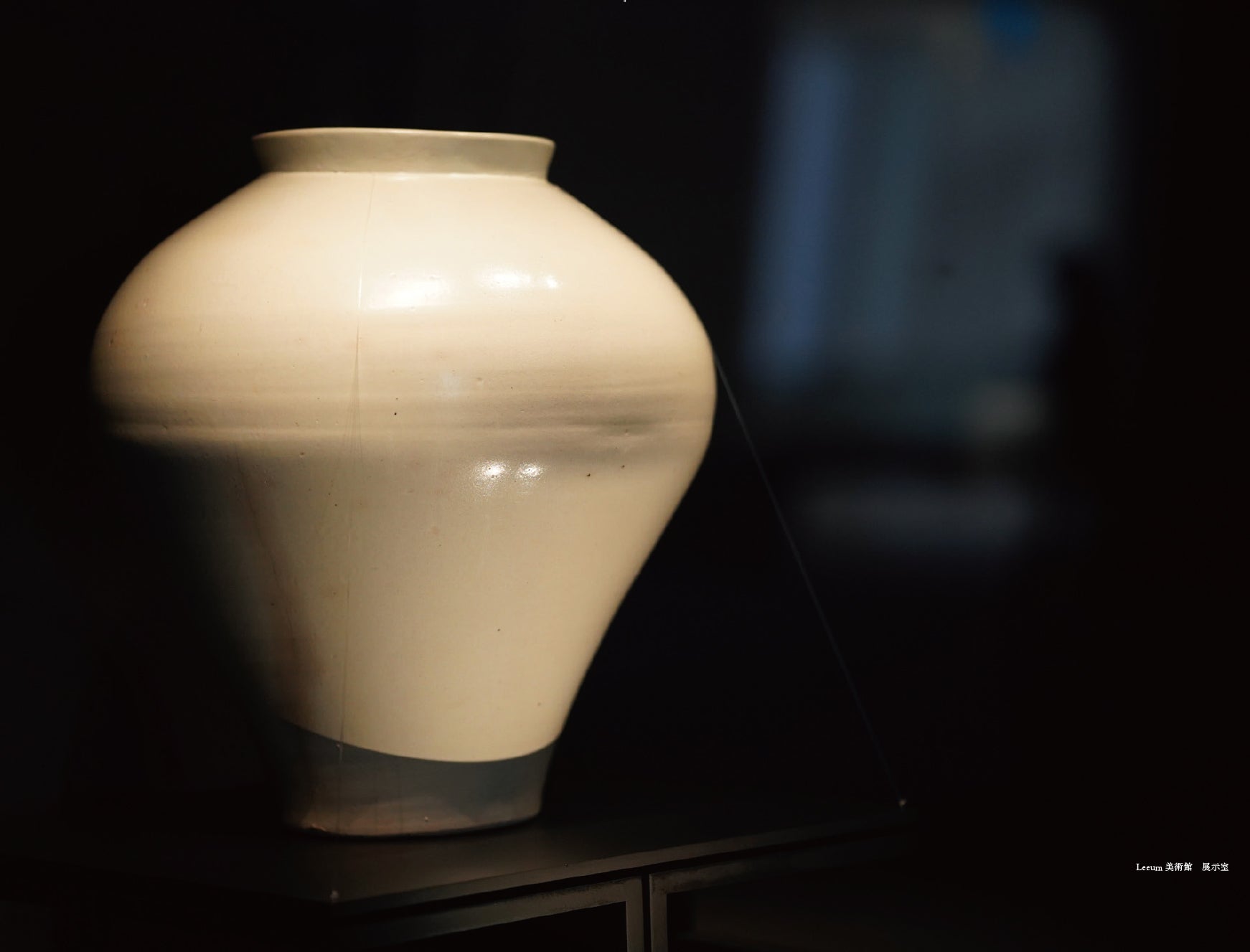 白磁壺頌ー 朝鮮時代の白磁壺、その美を繙く – 目の眼｜骨董古美術メディア